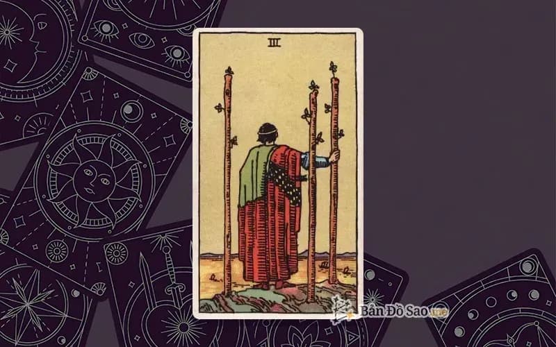 Lá bài Tarot Three of Wands trong bộ Rider Waite Smith với ý nghĩa mở rộng, tầm nhìn xa và chờ đợi